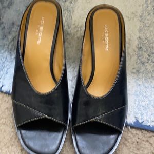 Black Liz Claiborne heeled open toed shoes